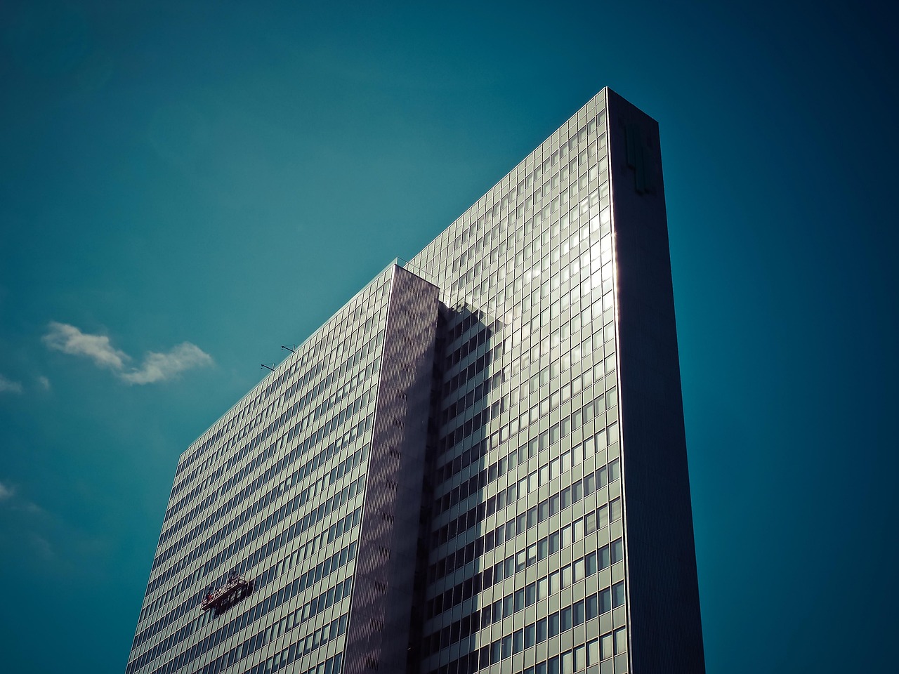 Building, architecture, modern — How Logistics Companies Make Their Air Freight Service Safe?